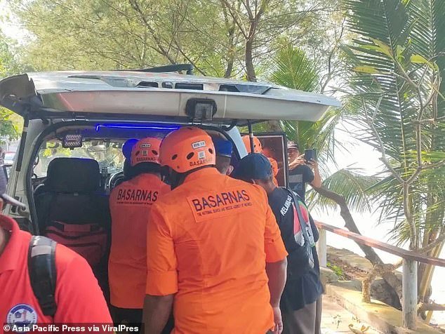 Turista británica de 39 años se ahoga en Bali tras ser arrastrada al mar por las corrientes