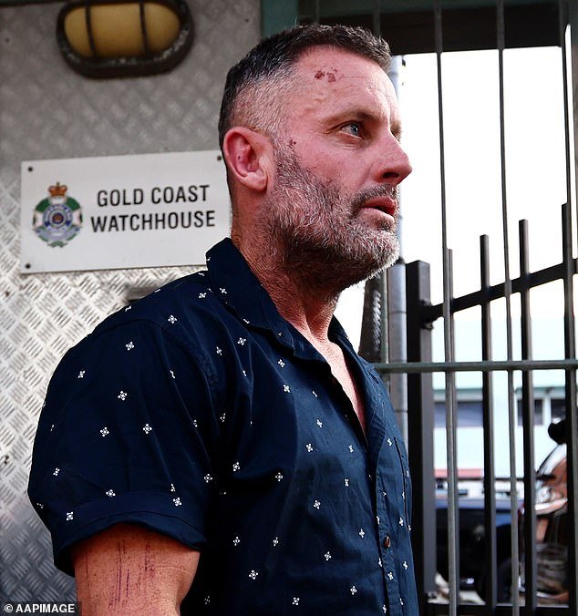 La familia de la estrella de la NRL está rompiendo el silencio sobre sus problemas de adicción después de que el tribunal ordenara que fuera enviado a rehabilitación por presuntos delitos de violencia doméstica “profundamente preocupantes”.