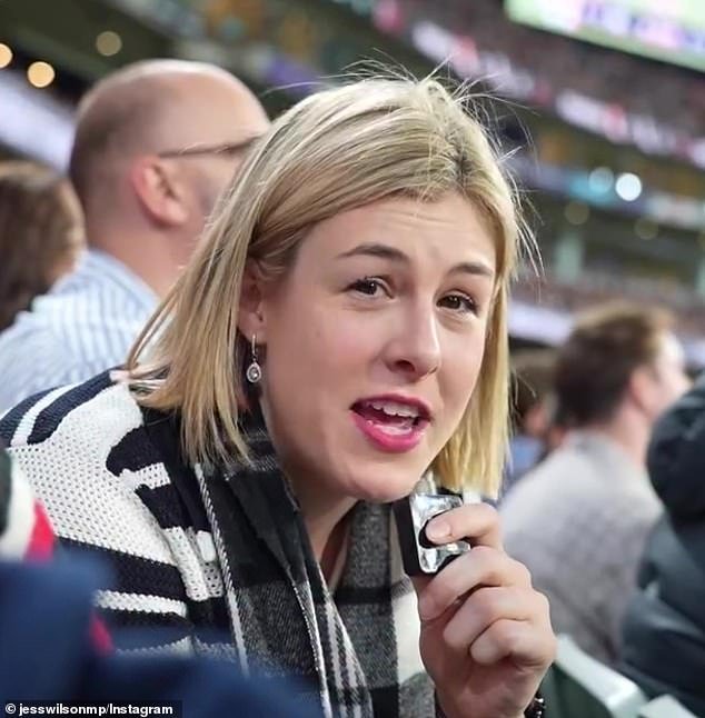 La AFL ha sido acusada de ser “un brazo del Partido Laborista” después de que la liga prohibiera una publicación en las redes sociales.