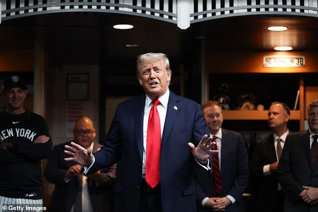 Donald Trump pide que Venezuela se convierta en la nación número 51 de EE.UU. antes de enfrentarse a EE.UU. en la final de béisbol