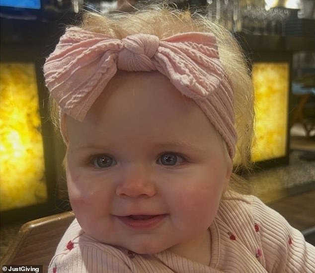 Una niña lucha por su vida con meningitis “vinculada al mortal brote de Kent”, mientras el número de infecciones aumenta a 15