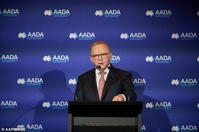 Anthony Albanese anuncia medidas de emergencia en medio de la crisis global mientras la guerra continúa