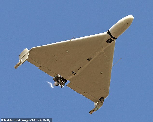 Gran Bretaña derriba 40 drones iraníes mientras el ministro militar advierte: “Vivimos en tiempos muy peligrosos”