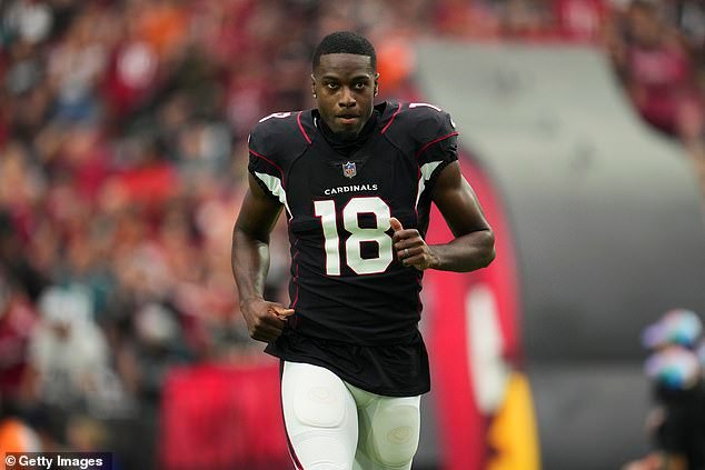 Ex estrella de la NFL destaca la falta de apoyo psicológico en la liga tras la trágica muerte de su excompañero