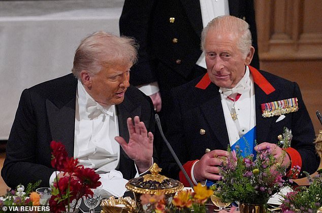 King verá una demostración de “poder militar estadounidense” durante su visita a EE.UU. “porque los funcionarios no creen que puedan igualar la pompa británica”