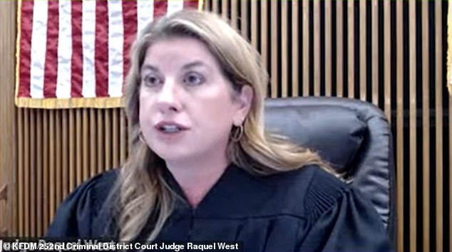 El juez objetivo pone el ejemplo de un adolescente armado que agredió a un dependiente de un supermercado durante un atraco