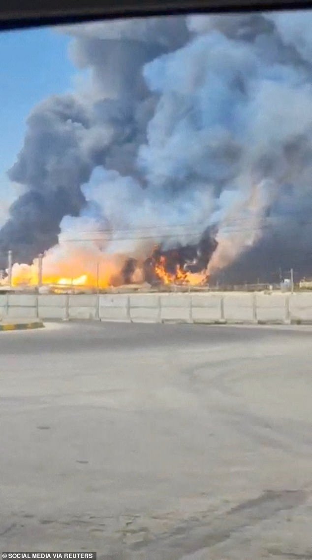 Los británicos aconsejaron a la FMH que usara menos los hornos cuando estalló la crisis energética en Medio Oriente… y Rachel Reeves ‘no puede ayudar porque ha agotado la tarjeta de crédito de Gran Bretaña’