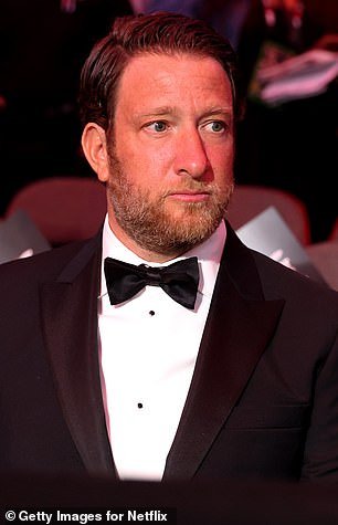 Dave Portnoy está envuelto en una extraña disputa con la gobernadora de Nueva York, Kathy Hochu, por ser “escuchado”.