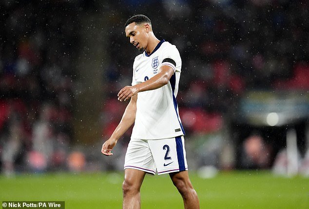 Revelado: Thomas Tuchel no ha hablado con Trent Alexander-Arnold después de terminar efectivamente con su sueño de la Copa del Mundo con una selección brutal, horas después de que se confirmara su separación de su novia.