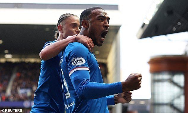 El jefe de los Rangers, Danny Rohl, dice que le dará a Derek Cornelius una última oportunidad para demostrar su valía después de que el defensor fuera misteriosamente expulsado del primer equipo.