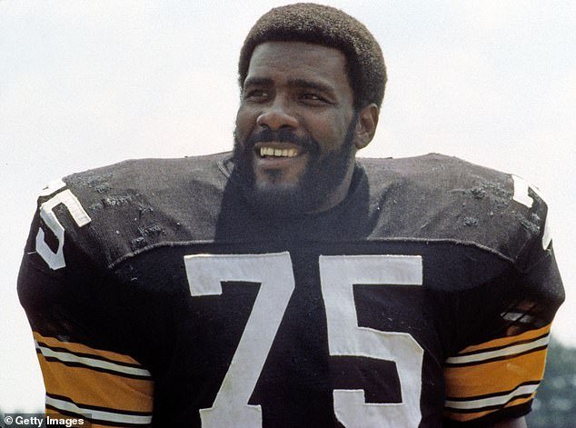 Los Steelers deben dejar en claro que la leyenda de la NFL sigue viva después de que los rumores de su muerte se volvieran virales.