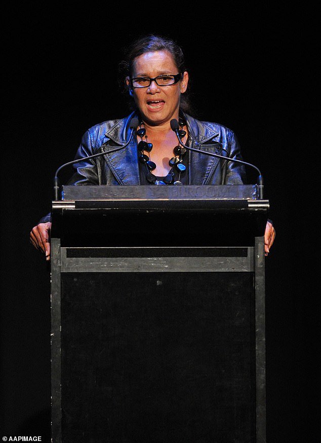 Muere Rhoda Roberts a los 66 años: la pionera que acuñó el término “Bienvenidos al país” y fue la primera mujer indígena en conducir un programa de actualidad, muere tras una batalla contra el cáncer