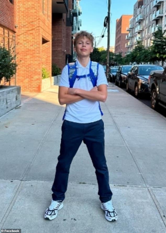 Adolescente cae y muere desde una torre de telefonía celular después de escalar un edificio acordonado para capturar contenido de las redes sociales