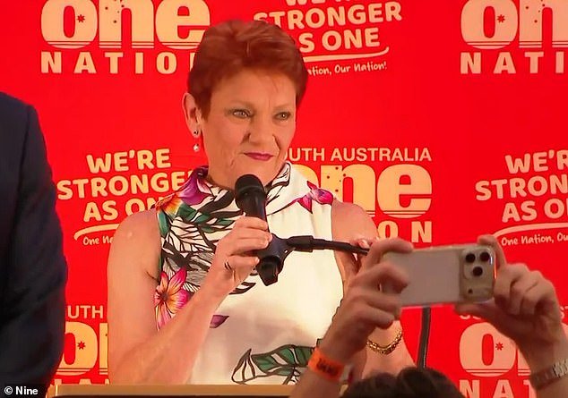 La audaz respuesta de tres palabras de Pauline Hanson después del extraordinario resultado electoral de One Nation en Australia del Sur, mientras los laboristas reclaman la victoria y el Partido Liberal es humillado.