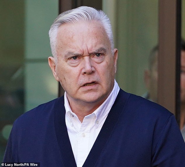 Huw Edwards regresa a la televisión: cuando el drama periodístico llega a la pantalla, revelamos cómo Neighbors se alejó y cómo todavía no ha devuelto ni un centavo de £ 200 000 a los pagadores de licencias.