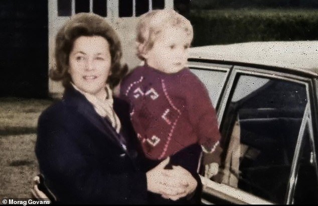 Después de 50 años, la policía y el ejército inician una nueva búsqueda de los cuerpos de Renee MacRae y su pequeño hijo Andrew en la antigua casa de su asesino.