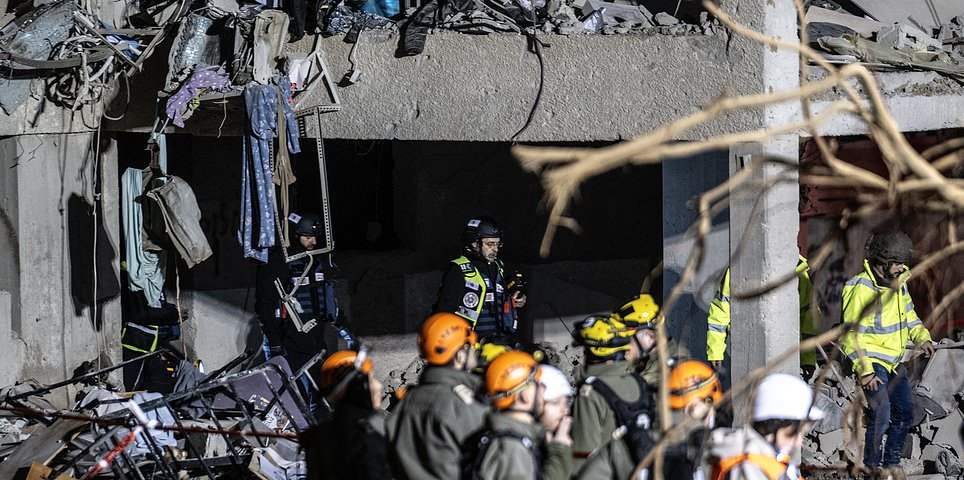 Transmisión en vivo de la guerra de Irán: Teherán dispara una nueva ola de misiles contra Israel, temiendo que Londres se vea amenazada