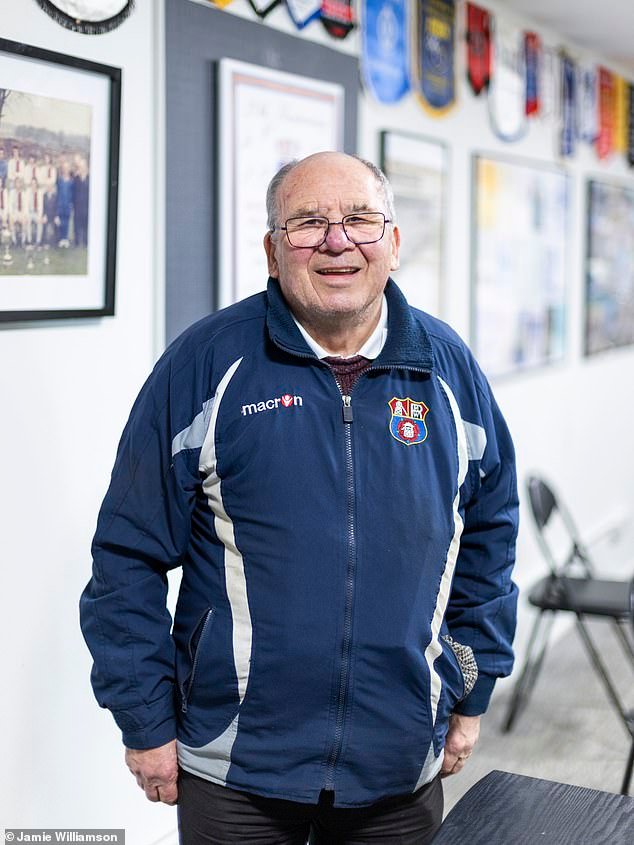 ON THE ROAD escucha una llamada de socorro de un club que busca proteger su futuro y su pasado orgulloso