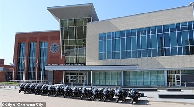 Indignación cuando una pareja de Oklahoma supuestamente utilizó a una niña de 14 años como madre sustituta de sus gemelos