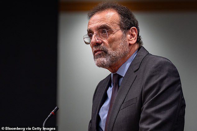 El arquitecto del salón de baile de la Casa Blanca de Trump “sorprendió completamente a sus colegas” al asumir un proyecto controvertido