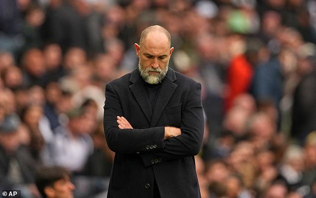 Igor Tudor está fuera solo 44 DÍAS después de ser nombrado entrenador interino del Tottenham después de que una desastrosa derrota en Nottingham Forest profundizó los temores de descenso de ambos equipos.