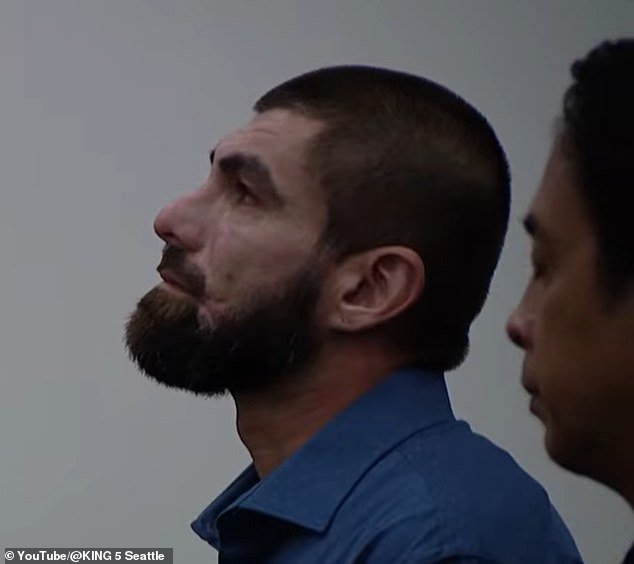 Horrible evidencia del cuerpo de una mujer encontrada en el auto de un exnovio que, según la policía, puso un “cronómetro” para golpearla cada 15 minutos.