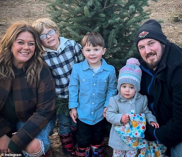 Están surgiendo detalles desgarradores sobre cómo la reportera de la NHL Jessi Pierce y sus tres niños fueron encontrados después de un incendio fatal en una casa.