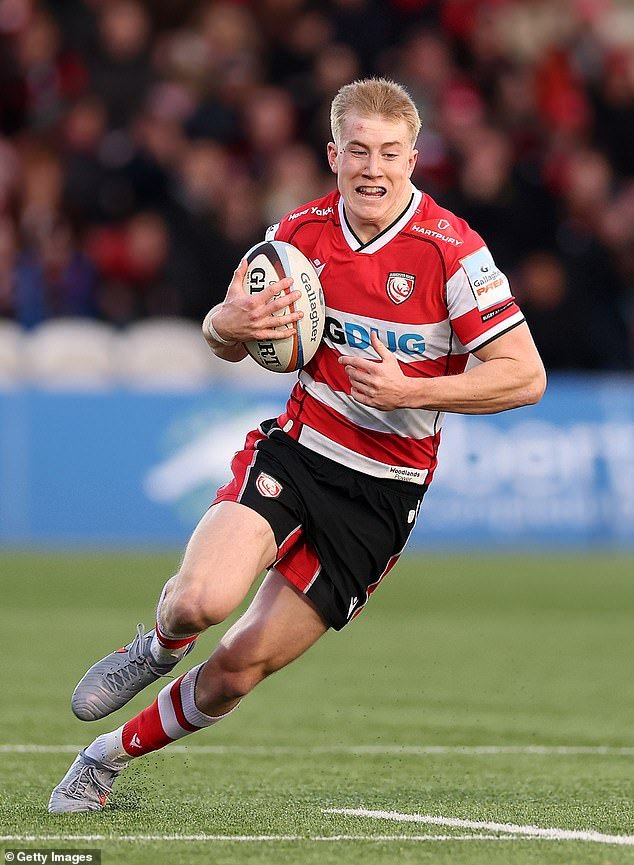 Fui capitán de Henry Pollock y ganamos una Copa del Mundo juntos; ahora estoy listo para finalmente aprovechar mi oportunidad en Inglaterra: el prodigio de Gloucester BEN REDSHAW sobre el entrenamiento con el equipo de Steve Borthwick, los temores de lesionarse y la imitación de Tommy Freeman