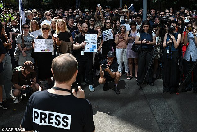 Desfinanciar a ABC: la huelga masiva fracasa cuando los australianos atacan a la emisora nacional