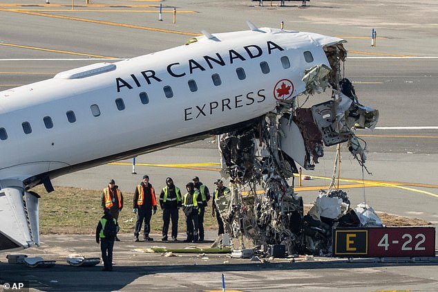 El audio muestra los últimos tres minutos en la cabina de un vuelo de Air Canada mientras los investigadores se concentran en los errores superpuestos que llevaron a una colisión fatal.