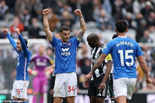 Los 11 mejores fichajes de la temporada de la Premier League: la decisión ‘magistral’ de fichar al capitán ganador del título, al delantero del Man United que ha encajado a la perfección y al rejuvenecido delantero de Inglaterra