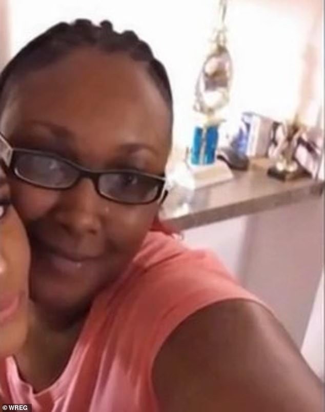 Una mujer de Mississippi encuentra un final horrible después de encontrarse con una jauría de perros mientras salía a caminar