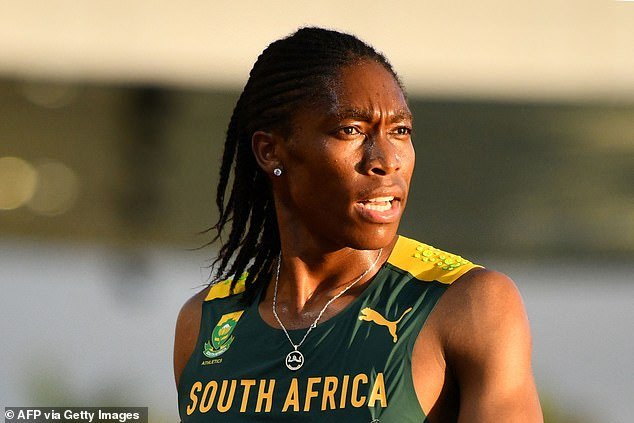 La doble campeona olímpica Caster Semenya califica las reglas del COI de “tonterías” e “injustas” – después de que se prohibiera a los atletas transgénero participar en competencias femeninas
