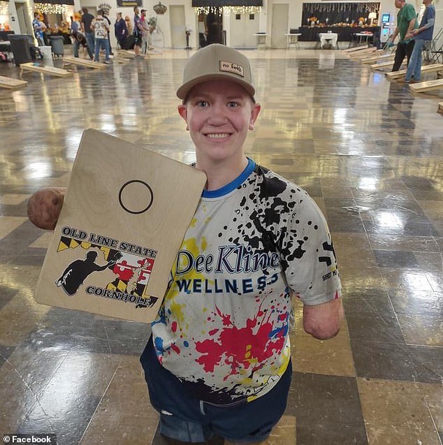 Al ex de un jugador de cornhole con amputación cuádruple no le sorprende que enfrente cargos de asesinato después de ver su “lado oscuro enojado”.