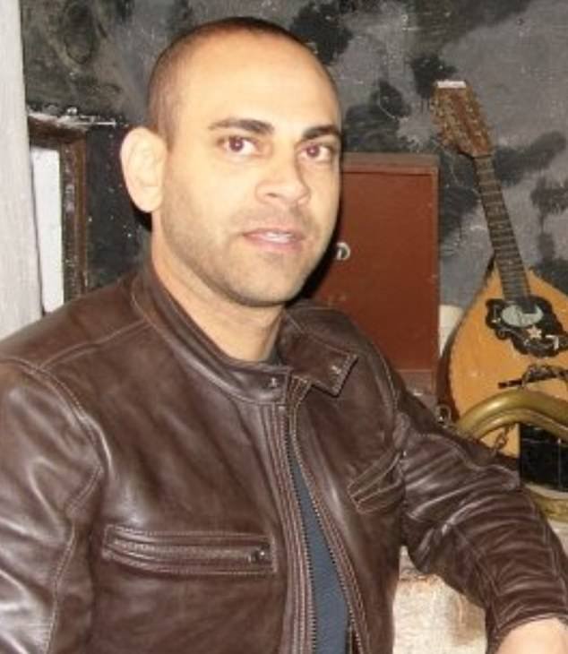 Correos electrónicos revelan que el agente de una top model que se suicidó a los 18 años tras visitar la isla de Jeffrey Epstein le pidió tener sexo con una mujer