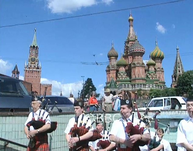 El día que la temida KGB rusa tendió una emboscada al equipo del programa rural de la BBC Landward