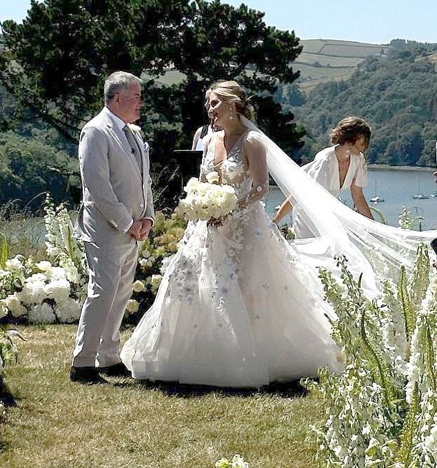 La esposa de Richard Keys habla por primera vez sobre su diferencia de edad de 31 años y el “niño adulto” que su ex esposa le dejó