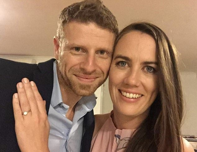 Médico australiano suspendido tras ser acusado de acto vil en línea: ‘Sin tolerancia’