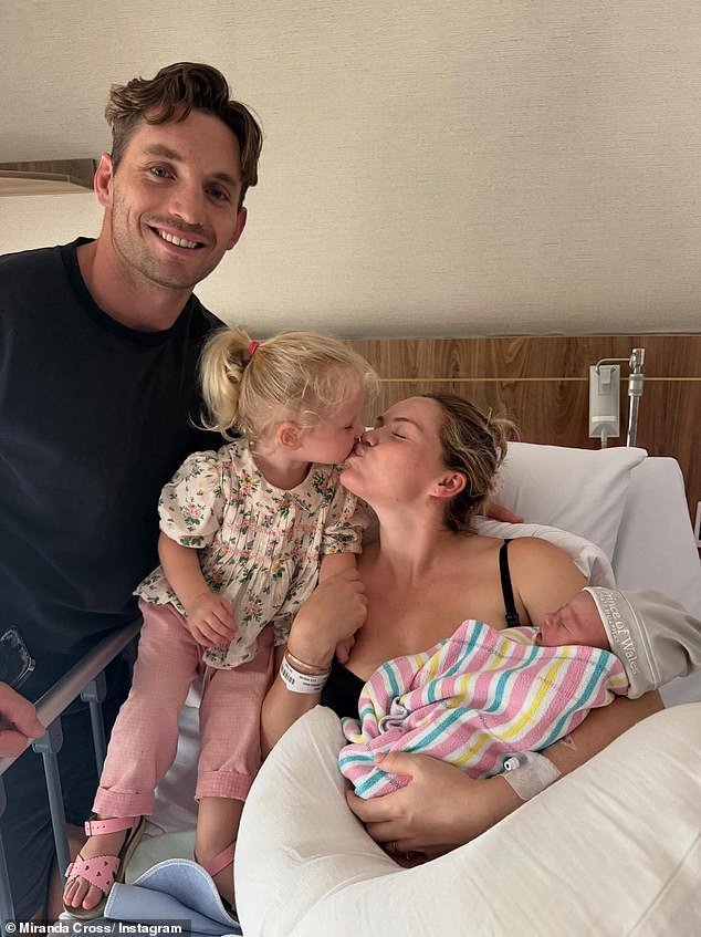 Alegría de bebé para el chico del cartel de la NRL, Cameron Murray, después de soportar un año infernal