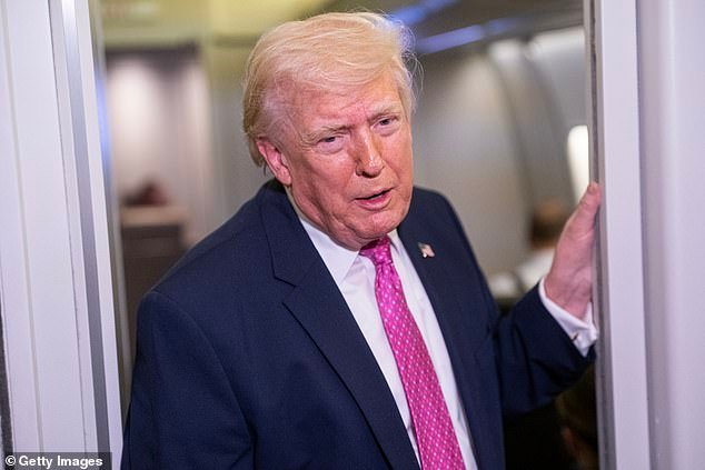 El índice de aprobación de Trump se está recuperando mientras presiona por un acuerdo de paz con Irán