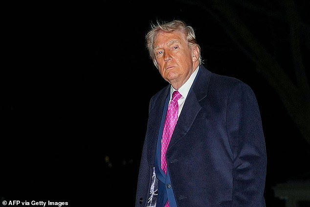 Cómo Europa le ha dado la espalda a Trump: Italia bloquea el aterrizaje de un bombardero estadounidense, España cierra su espacio aéreo y Polonia “rechaza la petición de los patriotas” mientras el enojado presidente actúa contra Gran Bretaña y la UE