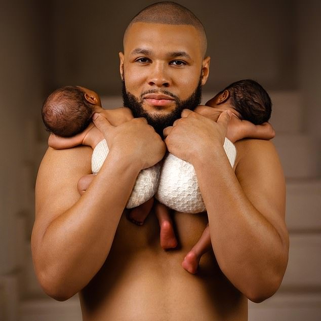‘Lo mejor que he hecho’: Chris Eubank Jr. celebra el nacimiento de sus hijos gemelos con una novia secreta tras enmendar la relación con su padre, leyenda del boxeo