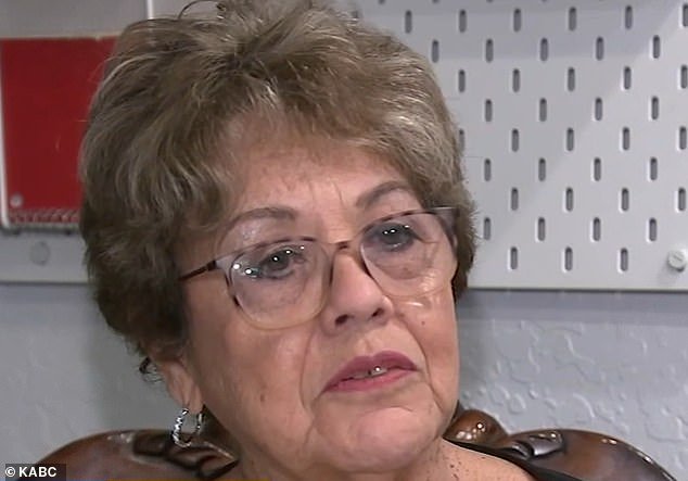 A la angustiada propietaria de una casa de California le quedaron $80,000 después de intentar instalar paneles solares para reducir sus costos de energía.