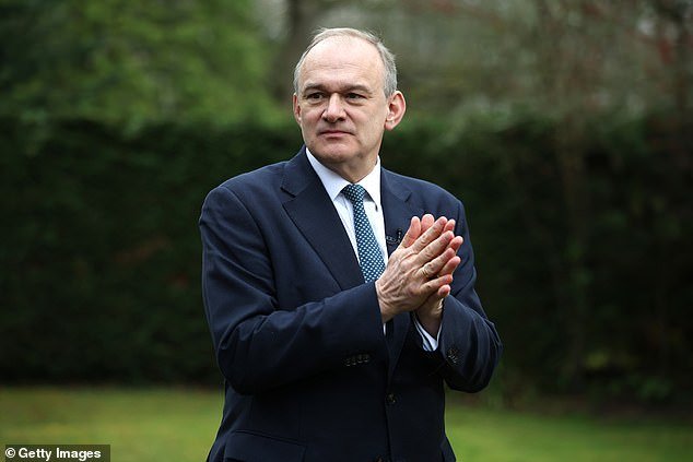 El año pasado, una cifra récord de 106.810 pacientes con cáncer esperaron más de 62 días para que comenzara el tratamiento urgente.