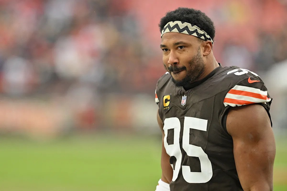 Según los informes, Myles Garrett está siendo acusado de conducir a 94 millas por hora, recibiendo su novena multa por exceso de velocidad desde que ingresó a la NFL.
