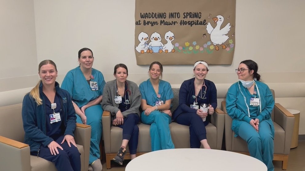 MIRAR: David Muir informa sobre una donación anónima de $1 millón para ayudar a las enfermeras a pagar préstamos estudiantiles