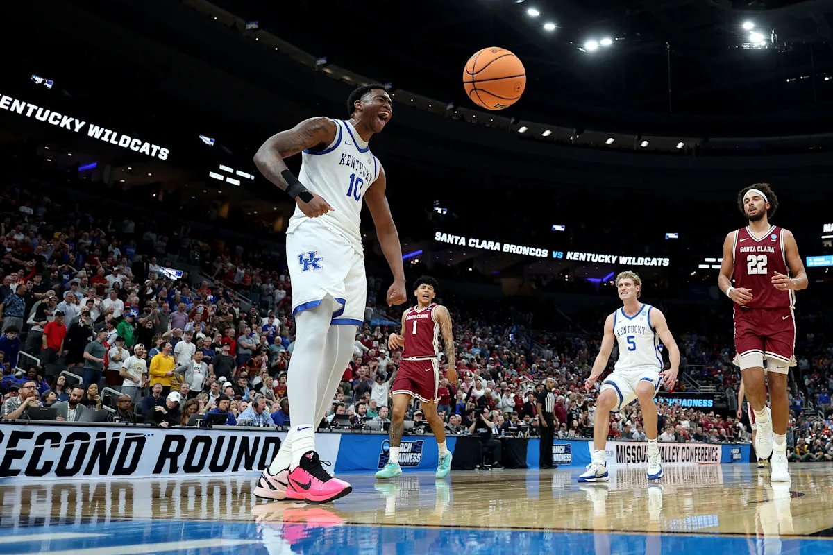 Después de la salvaje victoria de Kentucky en tiempo extra sobre Santa Clara el viernes, solo quedan 196 hombres perfectos en el Torneo de la NCAA