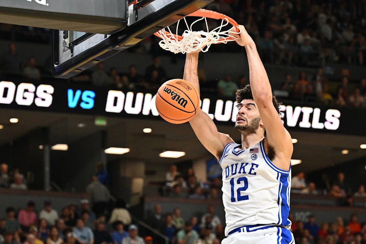 Cameron Boozer cae 17 en la segunda mitad mientras el No. 1 Duke se aleja del No. 9 TCU y se dirige al Sweet 16