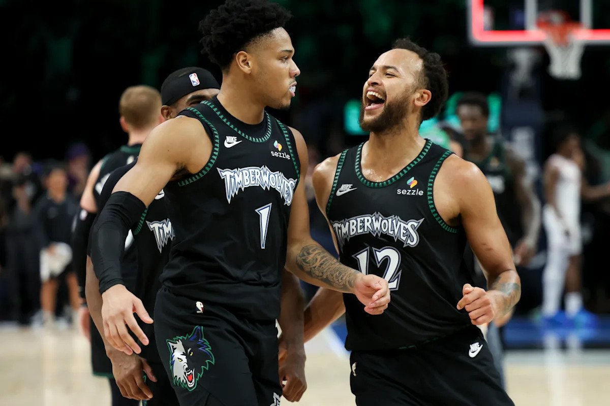 Los Timberwolves impresionan a los Rockets y se convierten en el primer equipo de la NBA en superar un déficit de 13 puntos en tiempo extra