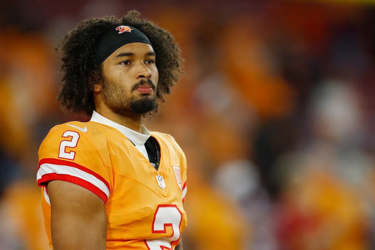 Buccaneers WR Emeka Egbuka aborda la cuenta Imposter X que engañó a su equipo